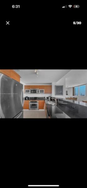 453 Downtown Miami